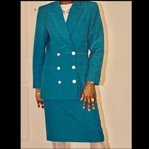 Dividends, Women’s Professional Skirt Suit, size 6